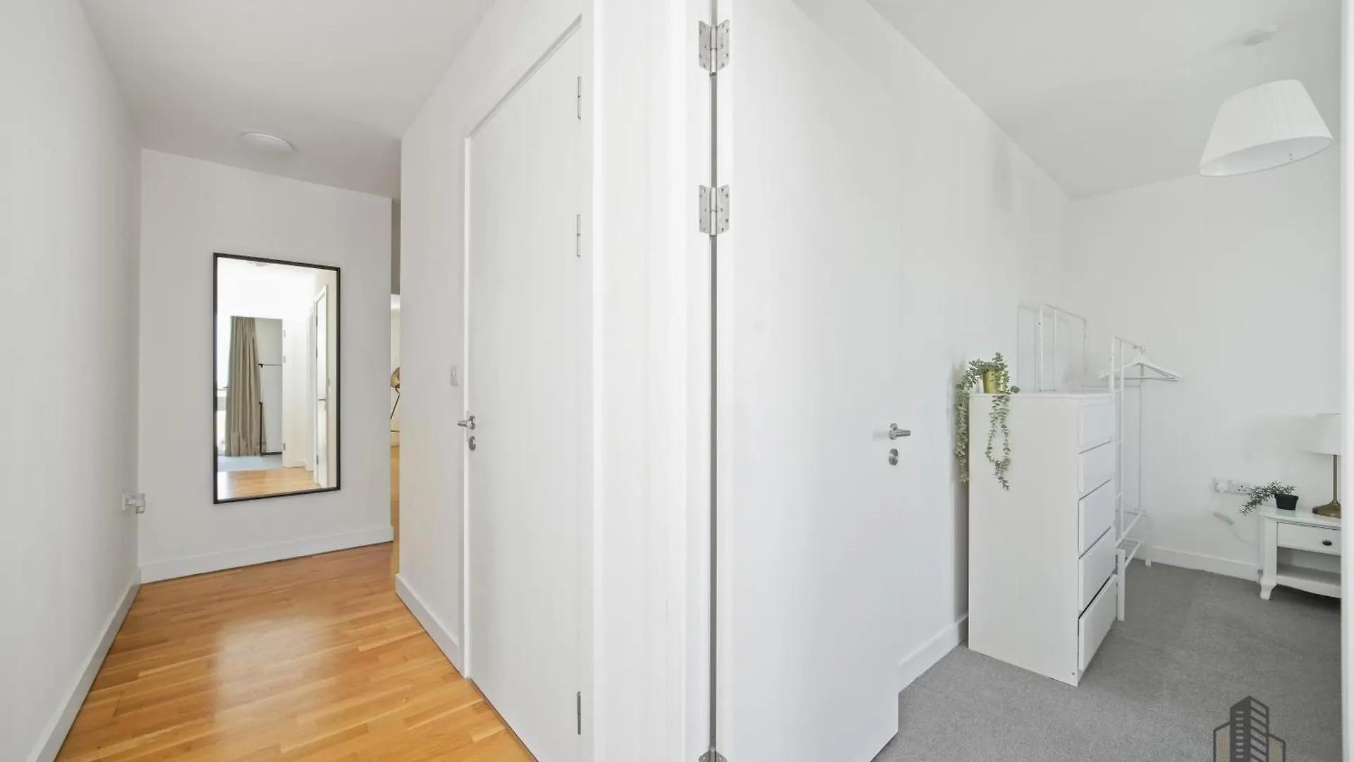 Modern 3 Bedroom - Olympic Park - E20 Stratford London Apartment