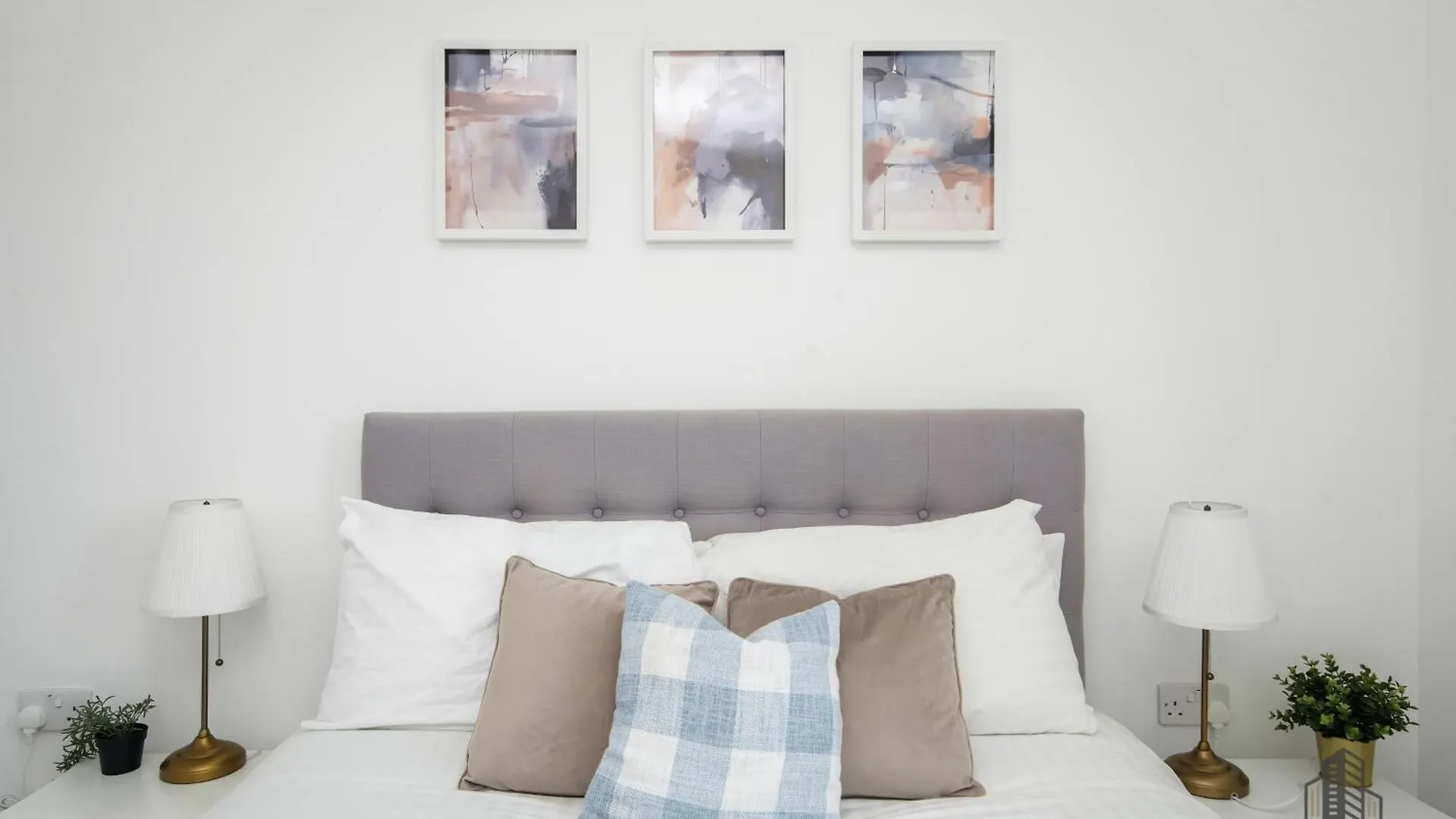 Modern 3 Bedroom - Olympic Park - E20 Stratford London
