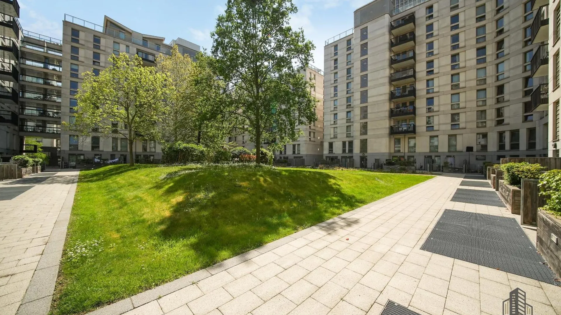 Modern 3 Bedroom - Olympic Park - E20 Stratford London United Kingdom